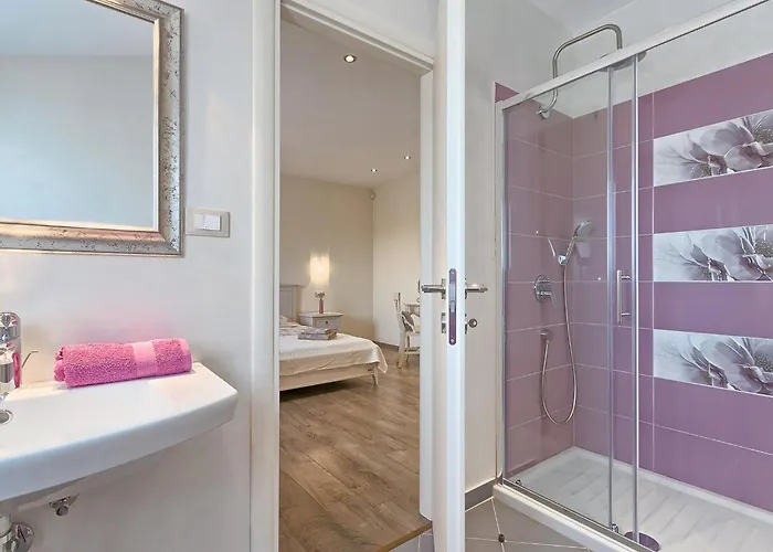 Angela By Interhome Vila Radetici